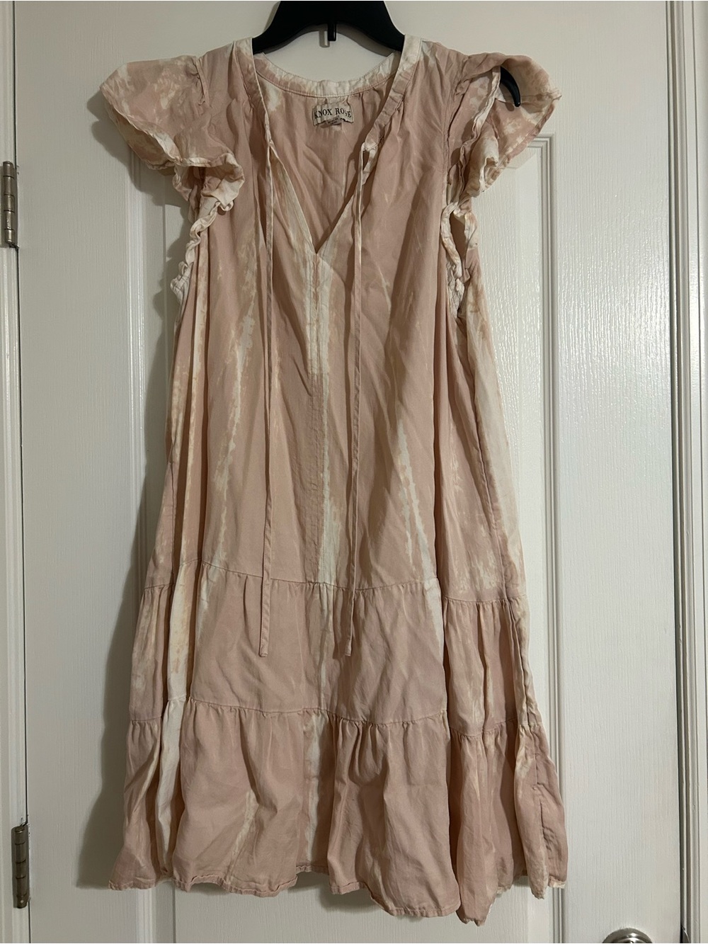 Knox Rose Blush Pink Tiered V-Neck Flutter Sleeve Dress